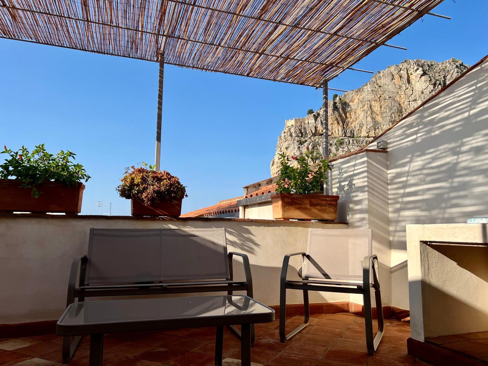 Cortile Umberto I Bed and Breakfast Cefalù Eksteriør billede